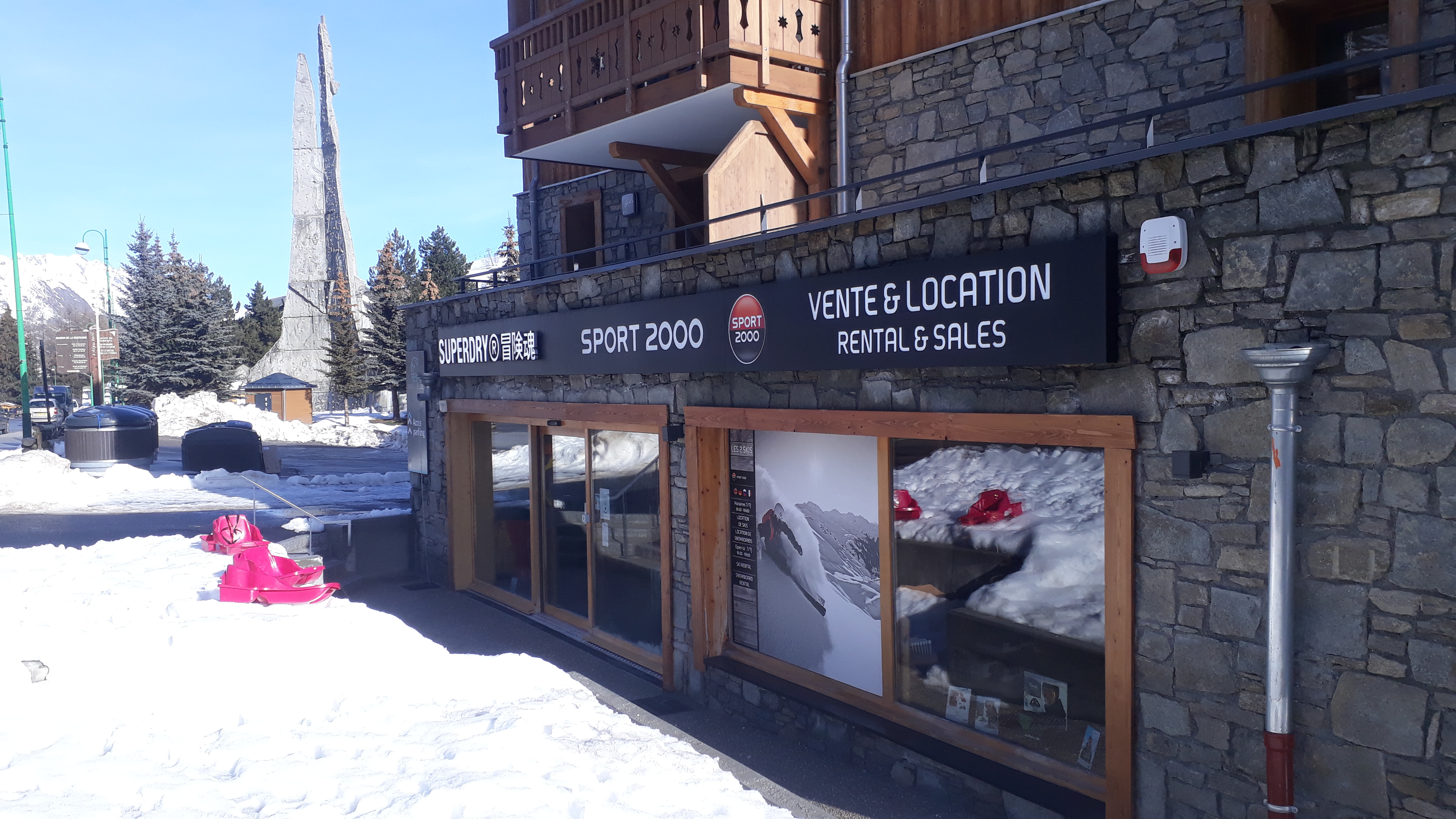 Gants VTT, Modèle Voulk, Marque R2, Neuf - location-ski-deux-alpes