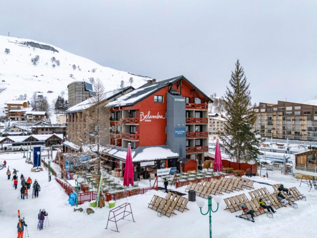 l'orée des pistes vue générale hiver.jpg