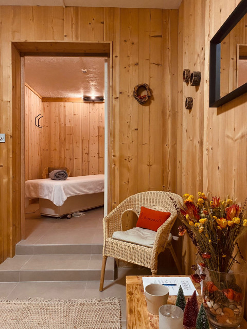 SALLES MASSAGES SALLES MASSAGES