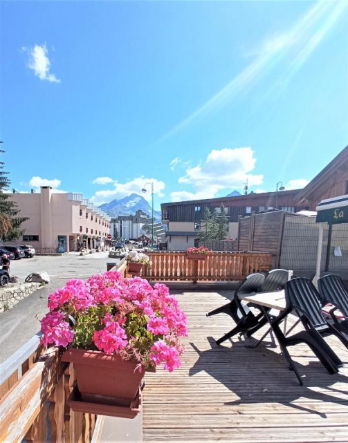 terrazzo estate.jpg terrazzo estate.jpg