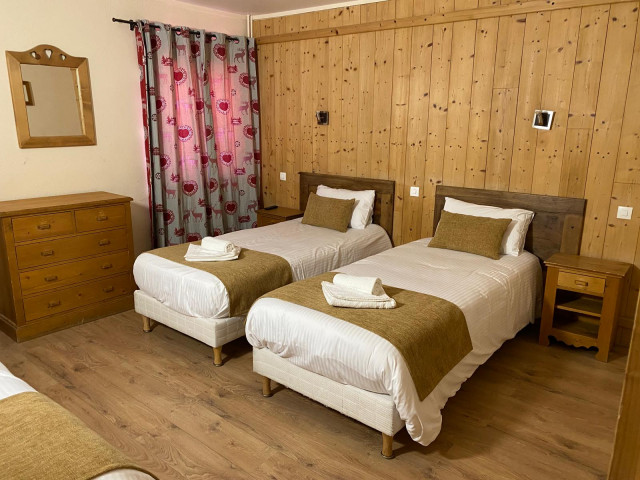 Triple Simples 11 2.jpg