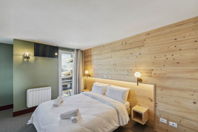 CHAMBRE - © HOTEL TURAN CHAMBRE