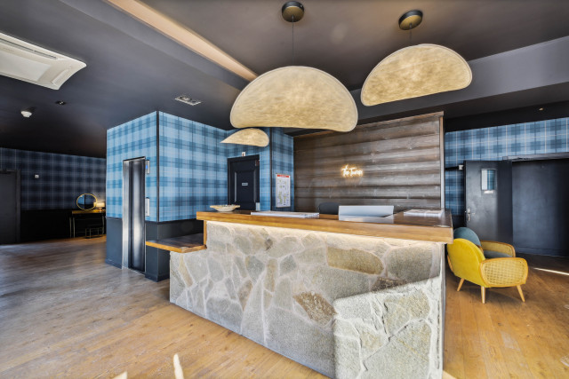RECEPTION HOTEL TURAN - © PRADA Miguel RECEPTION HOTEL TURAN