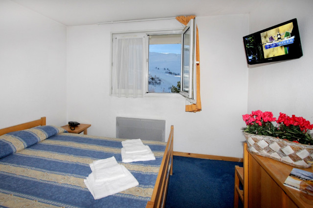 chambre_single_1.jpg chambre_single_1.jpg