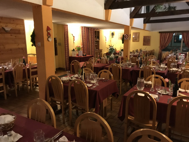 restaurant_7.jpg restaurant_7.jpg