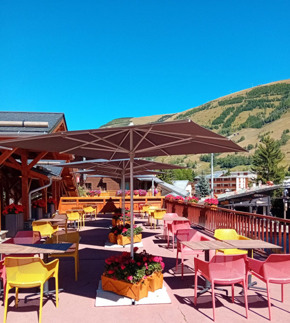 Terrasse - © ENRICA TASSO Terrasse