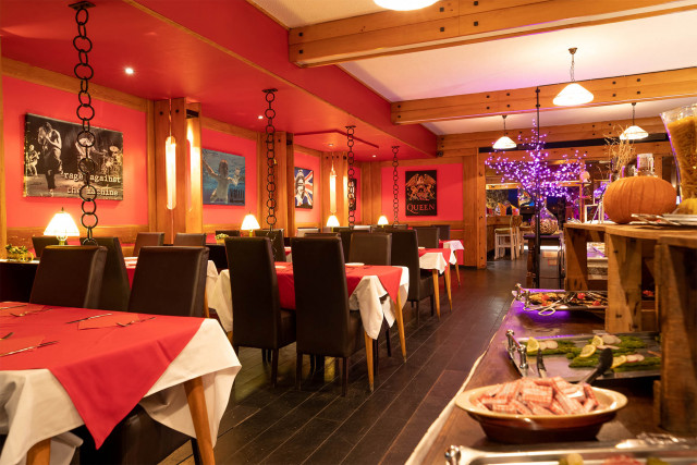 Restaurant - © Art Prism Restaurant