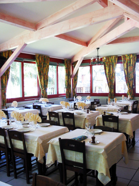 restaurant Château Hôtel de la Muzelle - © Chantal GIRARD restaurant Château Hôtel de la Muzelle