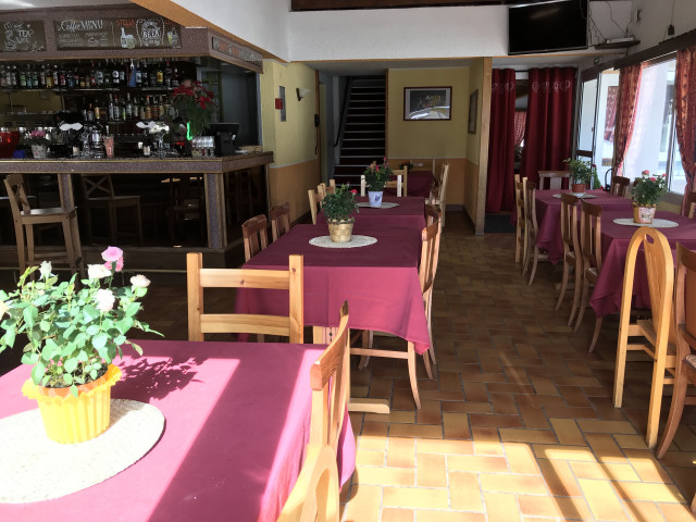 bar_2.jpg