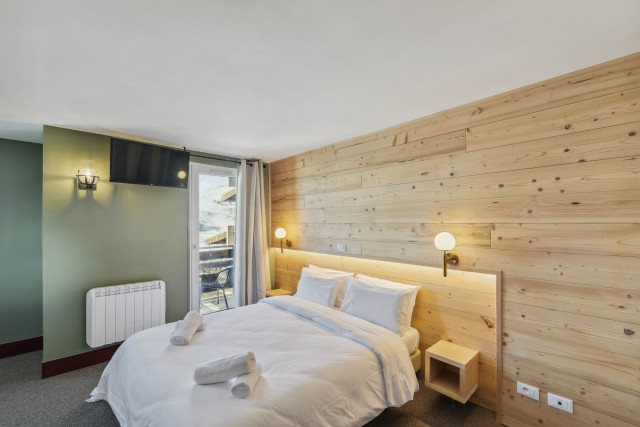 CHAMBRE - © HOTEL TURAN CHAMBRE