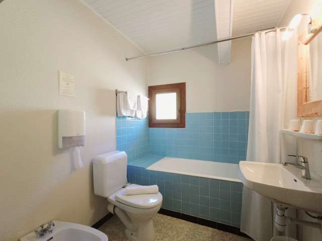 Chambre Triple - Salle de Bain