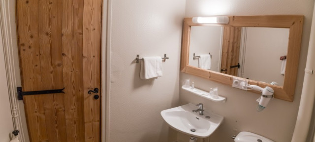HOTEL LES FLOCONS - © HOTEL LES FLOCONS HOTEL LES FLOCONS
