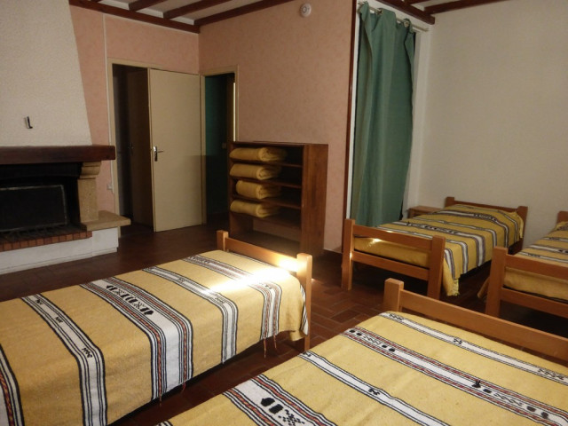 GITE D'ETAPE Le Champ du Moulin GITE D'ETAPE Le Champ du Moulin