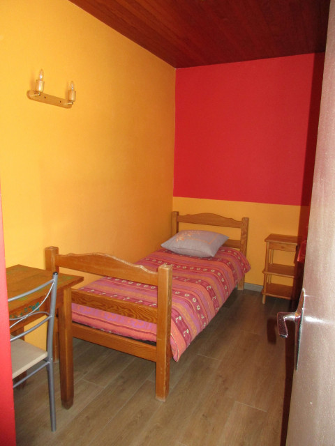 HOTEL LES LUTINS HOTEL LES LUTINS