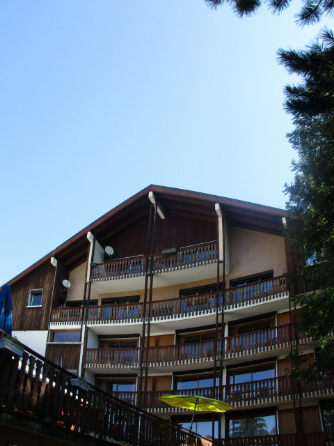 HOTEL LES LUTINS HOTEL LES LUTINS
