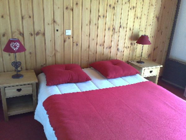 le-cairn-chambre-double-320 le-cairn-chambre-double-320