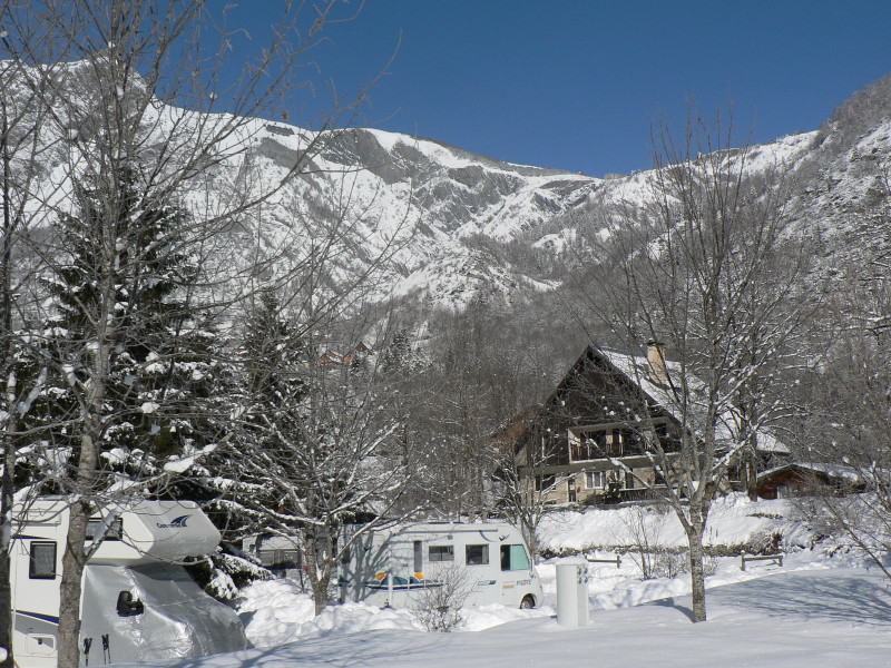 Camping le Champ du moulin en hiver