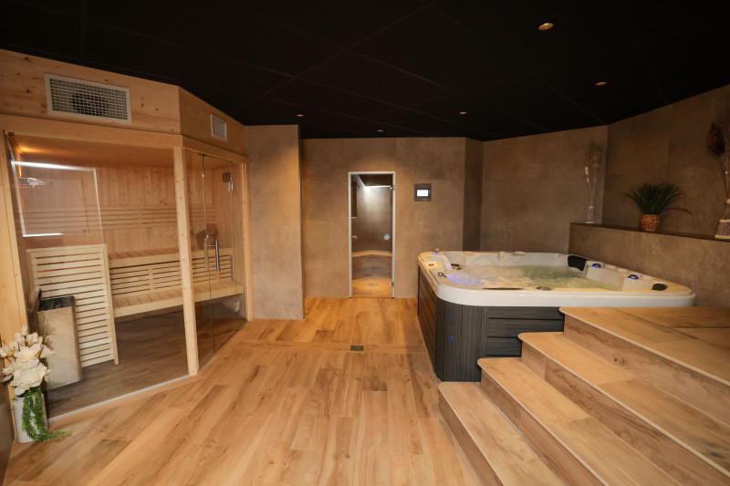 SPA - © ,David Karsenty SPA