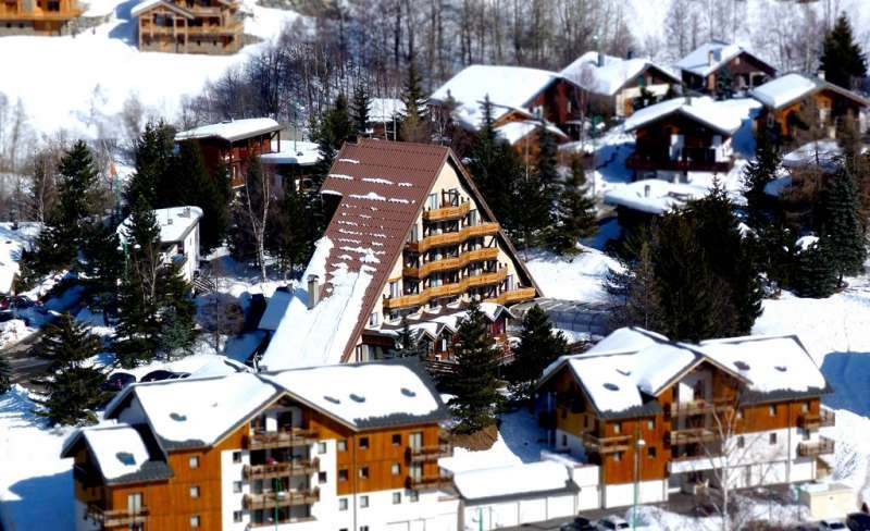 Hotel Adret - © FAURE OLIVIER Hotel Adret