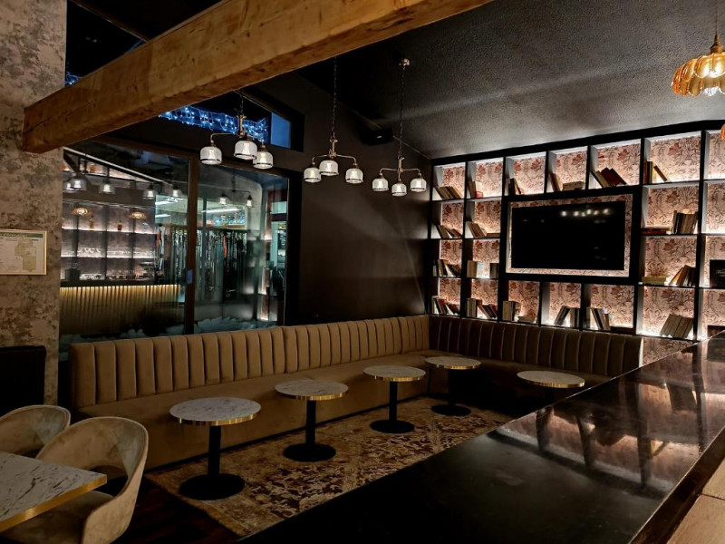 BAR HOTEL TURAN