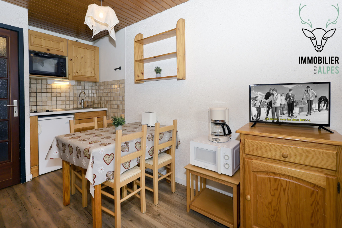 08-alberges-202b-2025-w-4182224 08-alberges-202b-2025-w-4182224