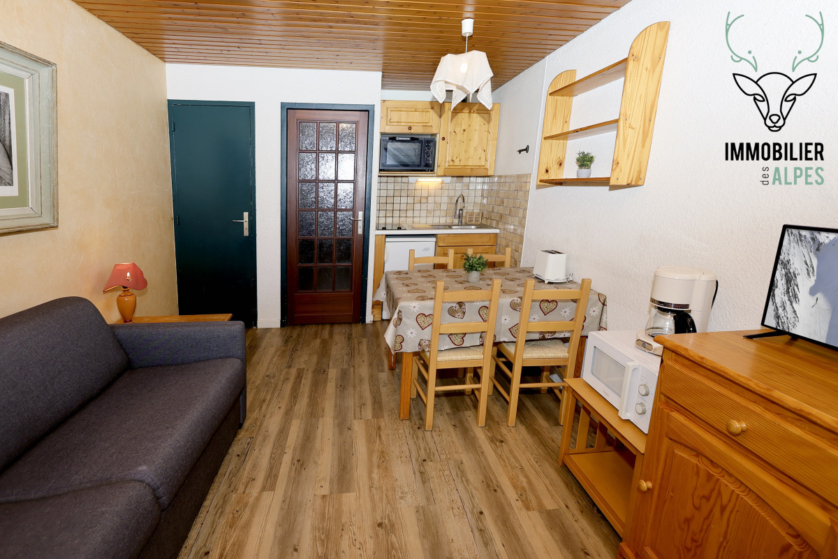 10-alberges-202b-2025-w-4182226 10-alberges-202b-2025-w-4182226