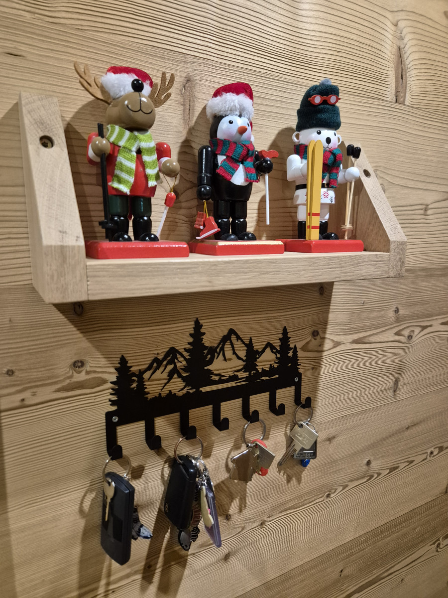 1000042185-4153861 1000042185-4153861