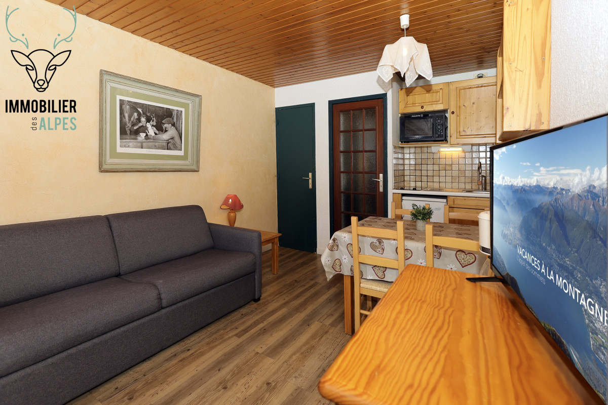 11-alberges-202b-2025-w-4182227 11-alberges-202b-2025-w-4182227