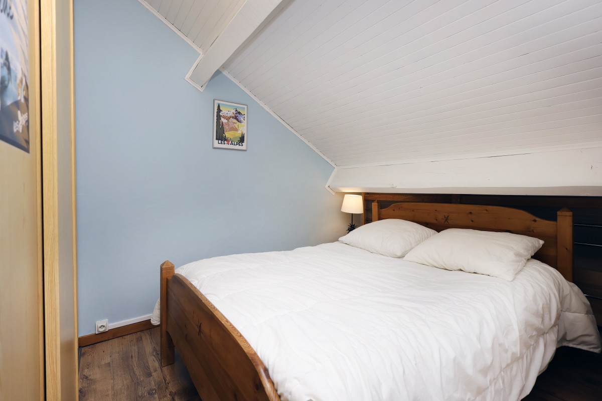 16-olympe-114-2a-4093912 16-olympe-114-2a-4093912