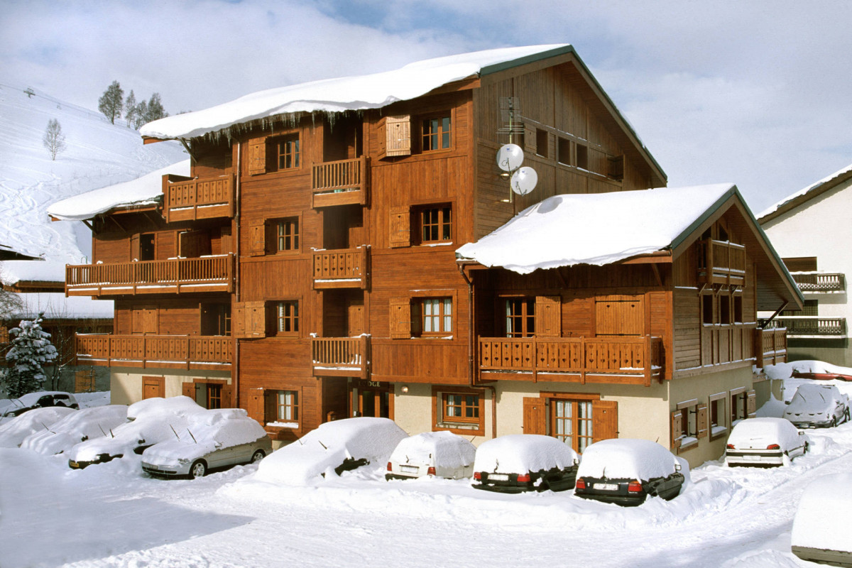 31-alpina-lodge-les-2-alpes-immeuble-1