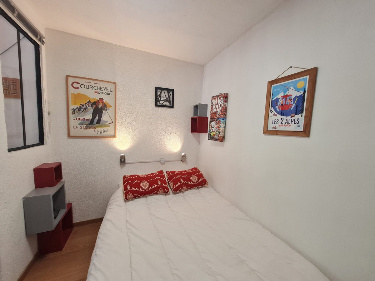 90-andromede-les-2-alpes-chambre-2