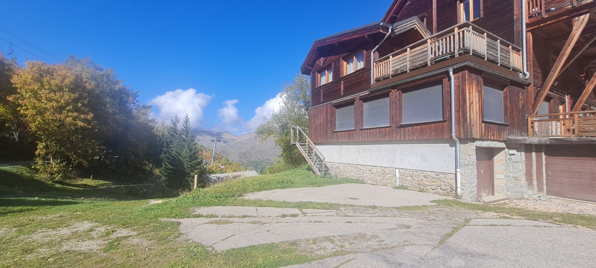 CHALET-COOP-B-LES-2-ALPES-EXT3