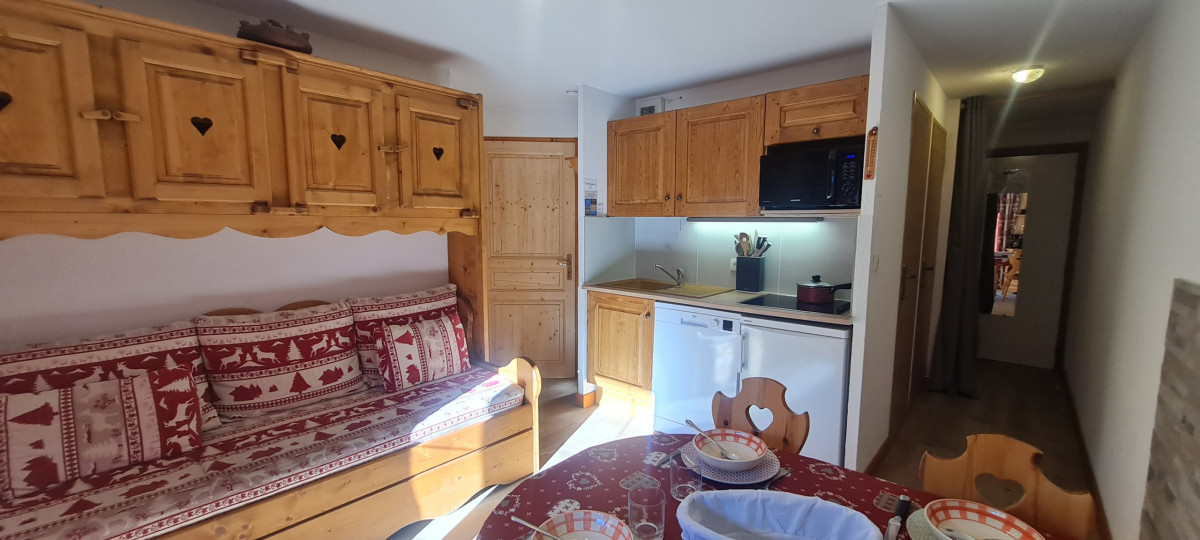 20251013_163550 20251013_163550