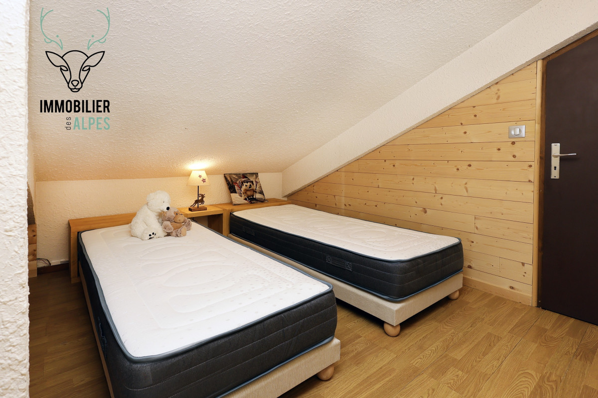 20-alpages-b8-w-4275399