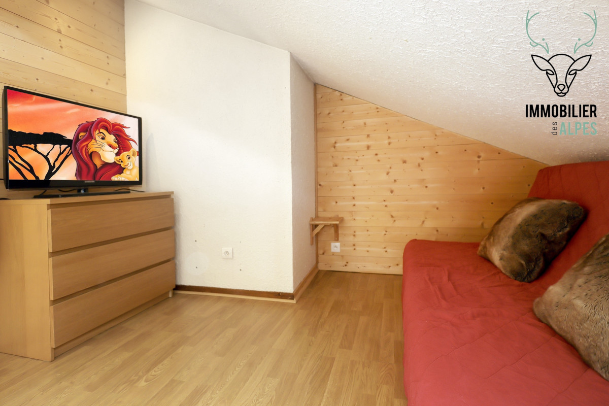 22-alpages-b8-w-4275401