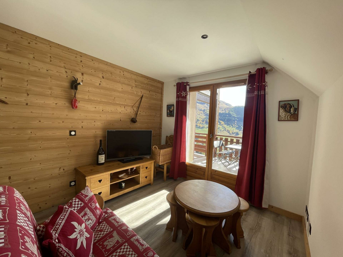 223886006_1190_1190b_1729609092.jpg 223886006_1190_1190b_1729609092.jpg