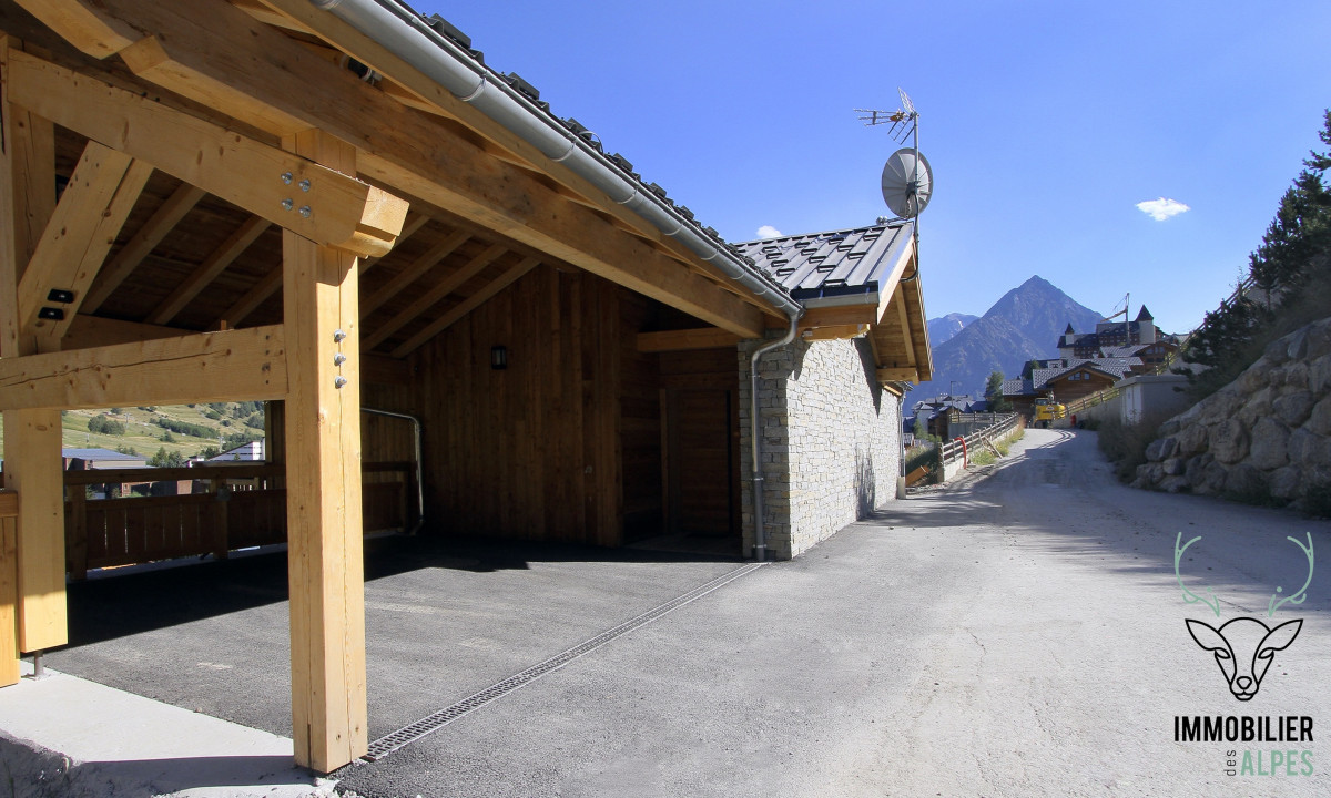 41-chalet-leosky-w-3693610