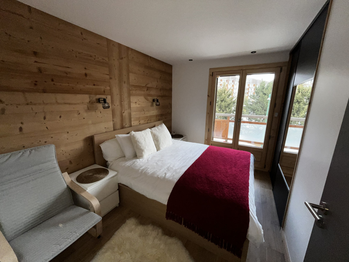 98c1f8ef-d37c-4e11-8378-923462d96356-4187964