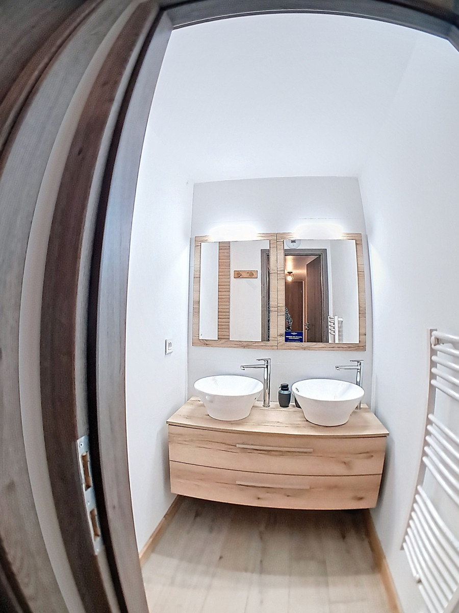 _2alpes_lv_images__lot_0000071147_07_4167888 _2alpes_lv_images__lot_0000071147_07_4167888