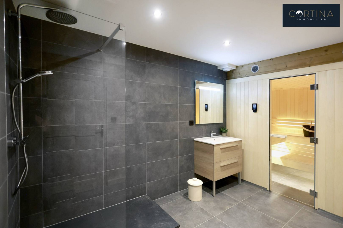 _clients_223886005_photos_44c_4479320