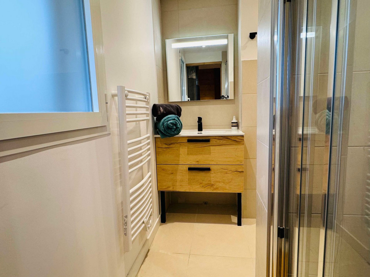 _lv_images__lot_0000000111_11_4150640 _lv_images__lot_0000000111_11_4150640