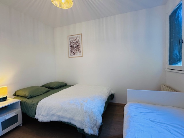 _lv_images__lot_0000000122_09_4304944