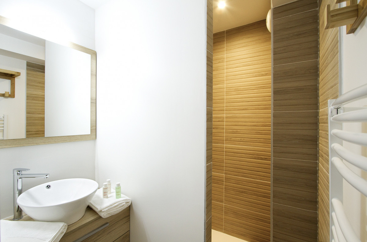 _lv_images__lot_0000000764_06_4484218 _lv_images__lot_0000000764_06_4484218