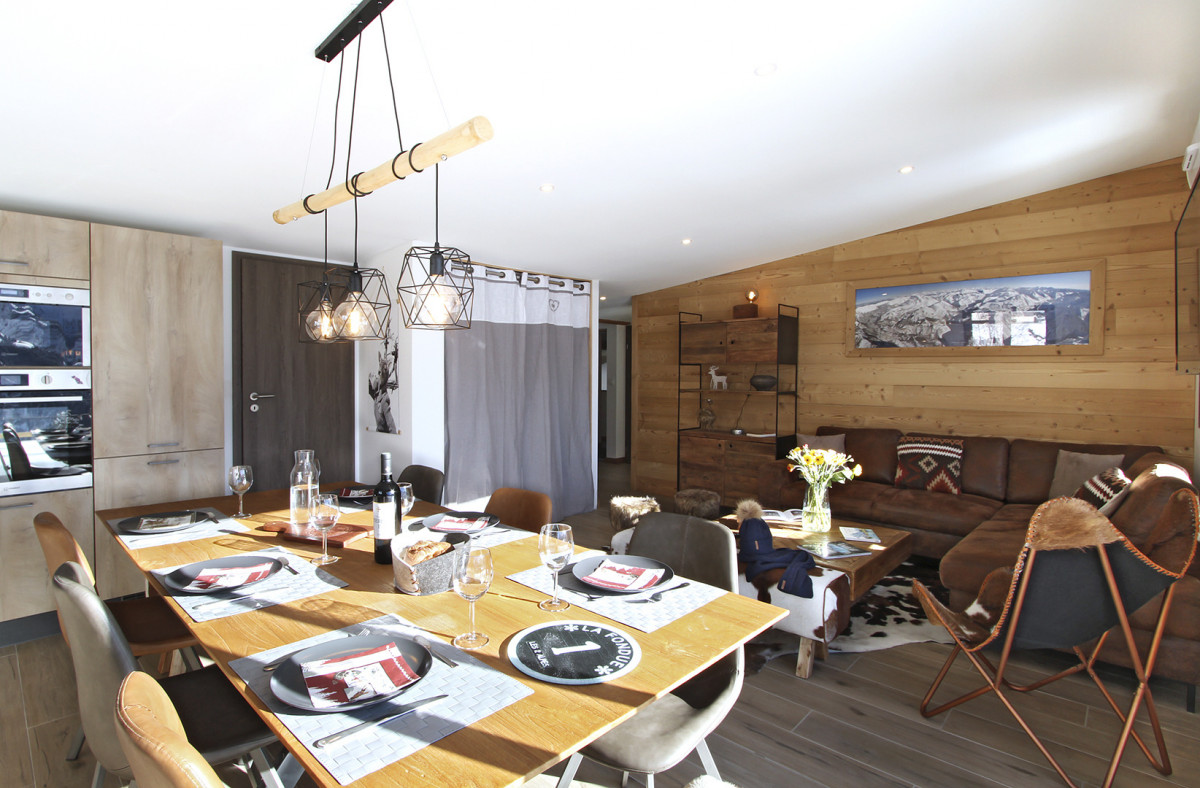 _lv_images__lot_0000000779_04_4557533 _lv_images__lot_0000000779_04_4557533