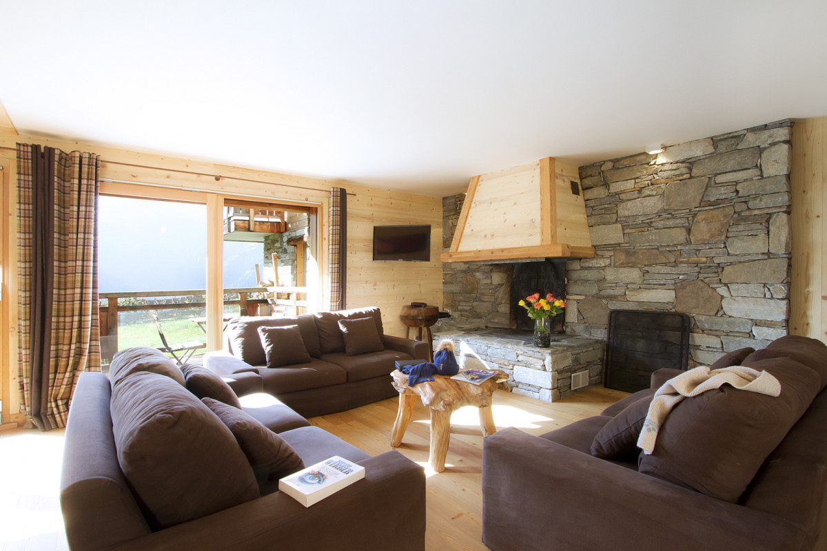 _lv_images__lot_0000001037_03_4337669