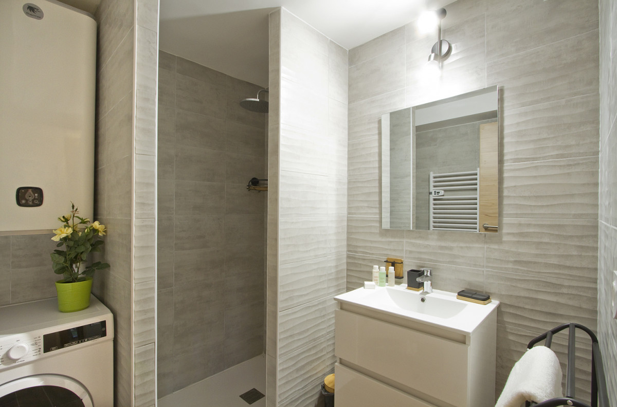 _lv_images__lot_0000001040_07_4560874