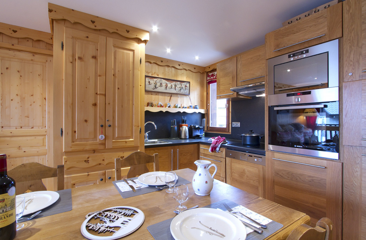 _lv_images__lot_0000001041_04_4190325