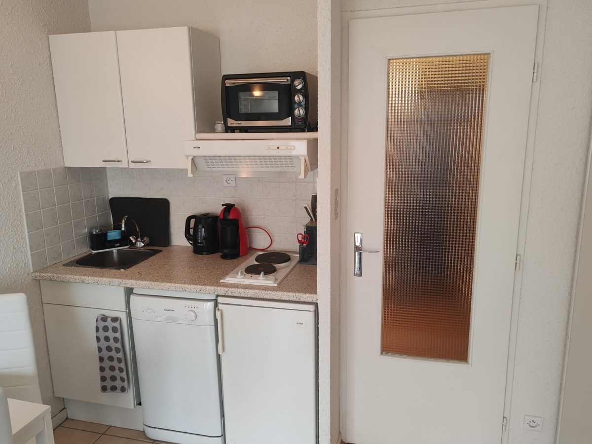 _lv_images__lot_0000001108_02_4150263