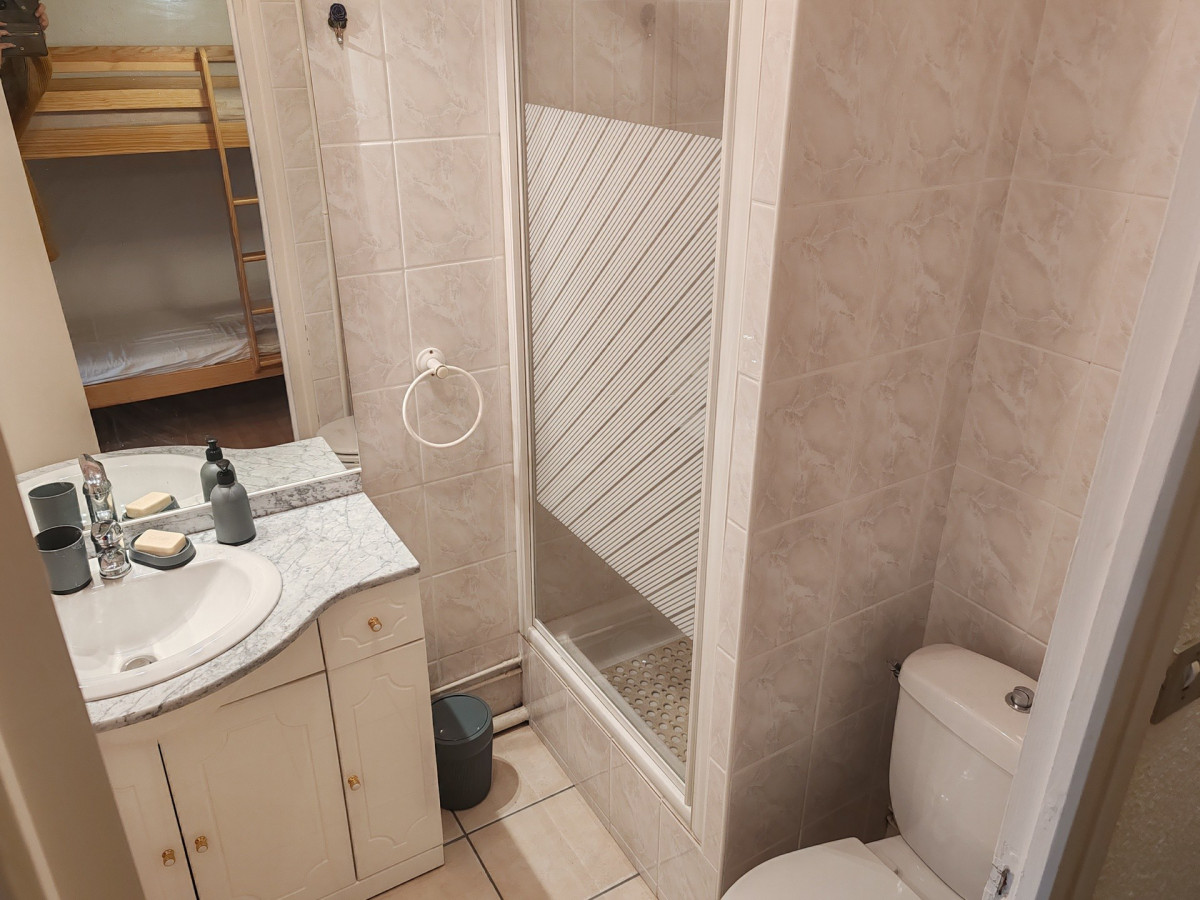 _lv_images__lot_0000001108_08_4150269