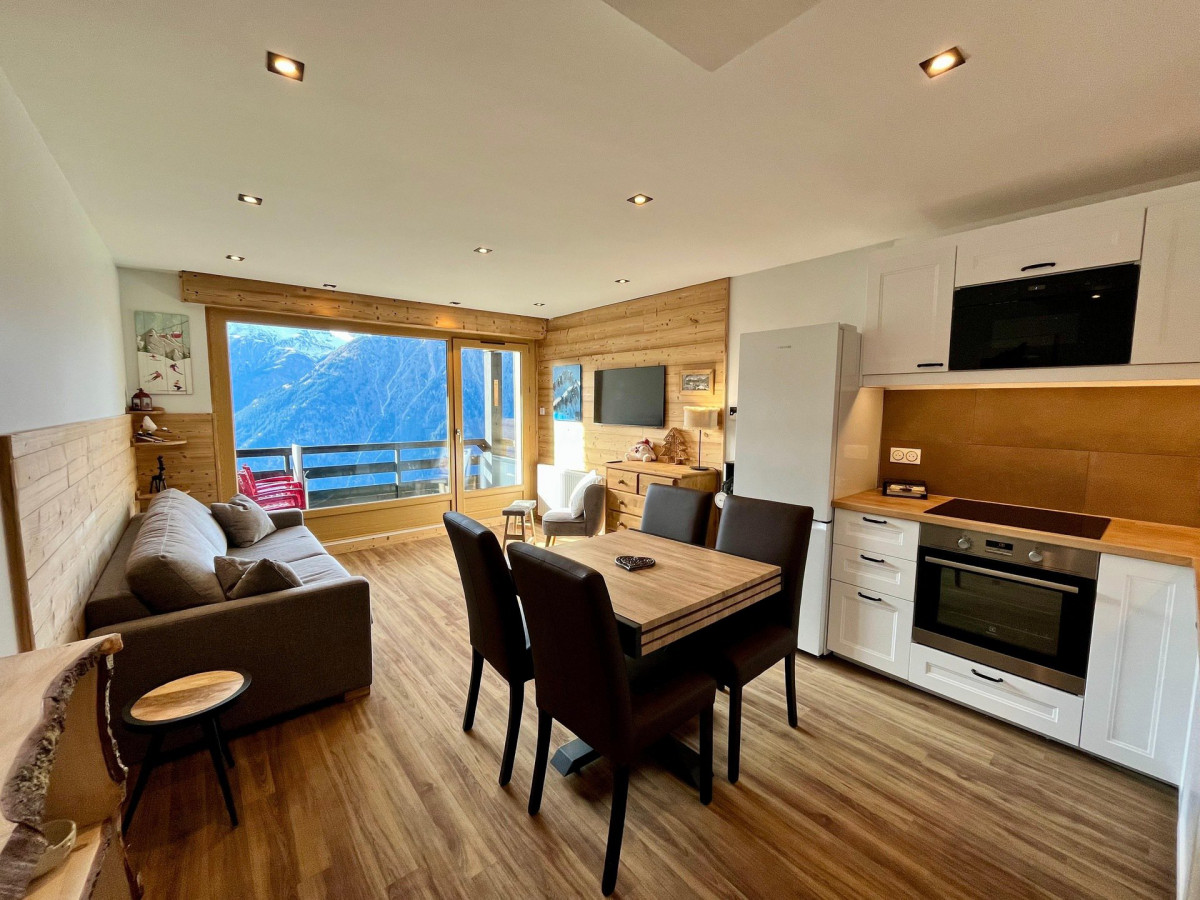 _lv_images__lot_0000001119_01_4208002